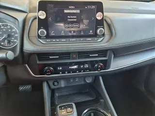 Nissan Rogue 2024 SV 4p Crossover