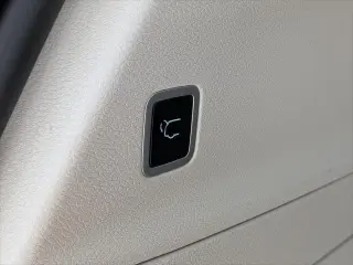 Chrysler Pacifica Plug-In Hybrid 2024 Select 4dr Mini-Van
