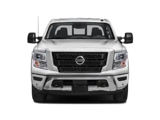 Nissan Titan 2021 4x4 SV 4p Cab de tripulación 5.6 pies SB