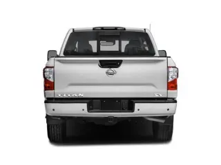 Nissan Titan 2021 4x4 SV 4p Cab de tripulación 5.6 pies SB