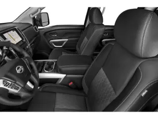 Nissan Titan 2021 4x4 SV 4p Cab de tripulación 5.6 pies SB