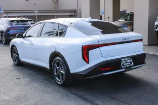 Kia K4 2025 LXS 4p Sedan