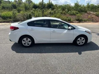 Kia Forte 2017 LX 4dr Sedan 6A