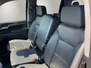 GMC Sierra 1500 2025 4x4 SLT 4p Crew Cab 5.8 ft. CB