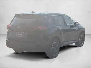 Nissan Rogue 2025 SV Crossover 4 puertas