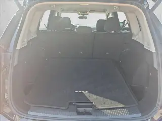 Nissan Rogue 2025 SV Crossover 4 puertas