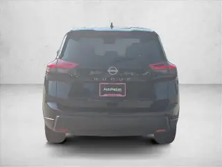 Nissan Rogue 2025 SV Crossover 4 puertas