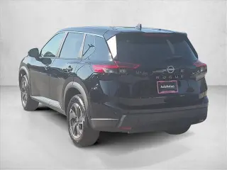 Nissan Rogue 2025 SV Crossover 4 puertas