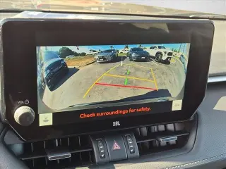 Toyota RAV4 2023 XLE Premium 4dr SUV