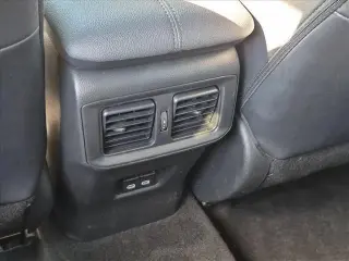 Toyota RAV4 2023 XLE Premium 4dr SUV