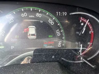 Toyota RAV4 2024 XLE Premium 4dr SUV