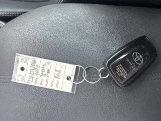 Toyota RAV4 2024 XLE Premium 4dr SUV