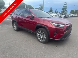 Toyota RAV4 2024 XLE Premium 4dr SUV