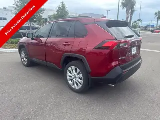 Toyota RAV4 2024 XLE Premium 4dr SUV