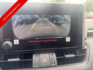 Toyota RAV4 2024 XLE Premium 4dr SUV