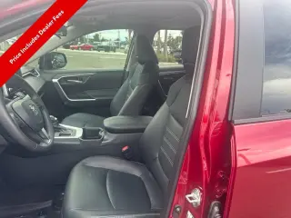 Toyota RAV4 2024 XLE Premium 4dr SUV