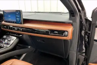 Lincoln Nautilus 2023 AWD Reserve 4p SUV