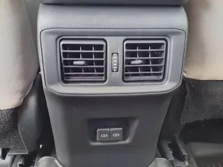 Toyota RAV4 Hybrid 2022 TRÁNSITO AWD XLE 4p SUV
