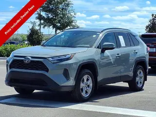 Toyota RAV4 Hybrid 2022 TRÁNSITO AWD XLE 4p SUV