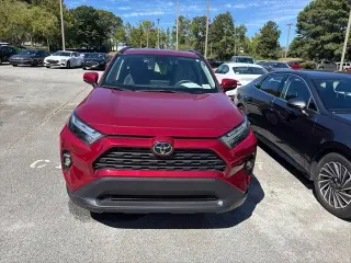 Toyota RAV4 2025 XLE Premium 4dr SUV