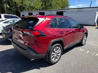 Toyota RAV4 2025 XLE Premium 4dr SUV