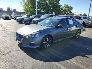 Nissan Altima 2022 AWD 2.5 SV 4dr Sedán