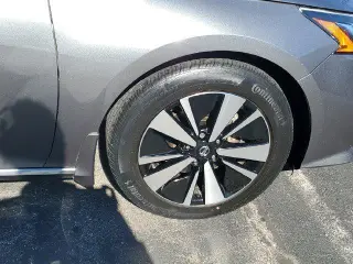 Nissan Altima 2022 AWD 2.5 SV 4dr Sedán