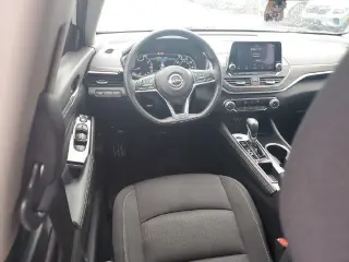 Nissan Altima 2023 2.5 SV 4p Sedan