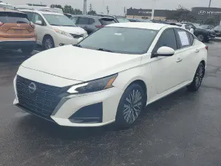 Nissan Altima 2023 2.5 SV 4p Sedan