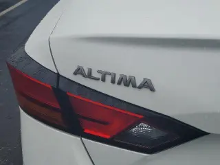 Nissan Altima 2023 2.5 SV 4p Sedan