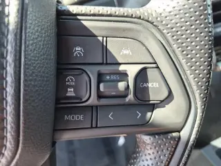 Toyota Tacoma 2025 4x2 SR5 4p Doble Cabina Doble 5.0 ft SB