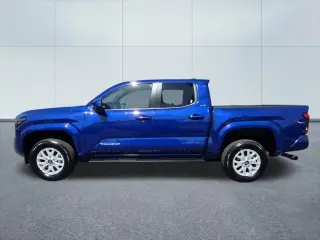 Toyota Tacoma 2025 4x2 SR5 4p Doble Cabina Doble 5.0 ft SB