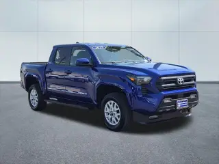 Toyota Tacoma 2025 4x2 SR5 4p Doble Cabina Doble 5.0 ft SB