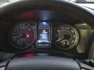 Toyota Tacoma 2016 4x2 TRD Sport 4p Doble Cabina 5.0 ft SB