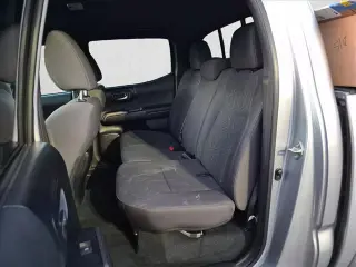 Toyota Tacoma 2016 4x2 TRD Sport 4p Doble Cabina 5.0 ft SB