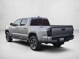 Toyota Tacoma 2016 4x2 TRD Sport 4p Doble Cabina 5.0 ft SB