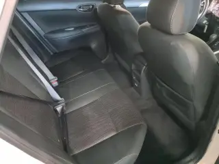 Nissan Sentra 2019 S 4dr Sedan 6M