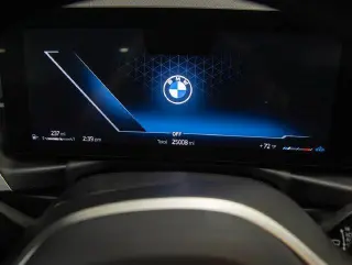 BMW Serie 3 2024 tracción en todas las ruedas 330i xDrive sedan de 4 puertas