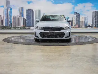 BMW Serie 3 2024 tracción en todas las ruedas 330i xDrive sedan de 4 puertas