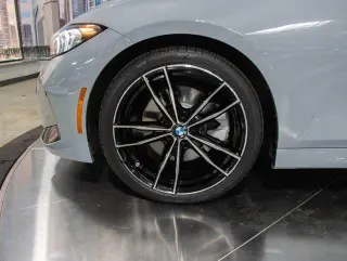 BMW Serie 3 2024 tracción en todas las ruedas 330i xDrive sedan de 4 puertas