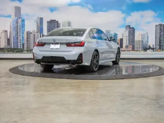 BMW Serie 3 2024 tracción en todas las ruedas 330i xDrive sedan de 4 puertas