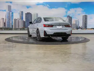 BMW Serie 3 2024 tracción en todas las ruedas 330i xDrive sedan de 4 puertas