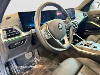 Serie 3 BMW 2024 tracción en las cuatro ruedas 330i xDrive sedán 4 puertas