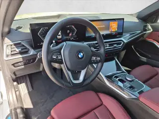 BMW Serie 3 2024 330i 4dr Sedán