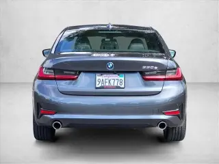 Serie 3 BMW 2022 330e 4p Sedan