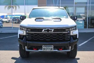 Chevrolet Silverado 1500 2023 4x4 ZR2 4p Cabillano Equipo 5.8 ft. CB