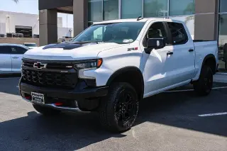 Chevrolet Silverado 1500 2023 4x4 ZR2 4p Cabillano Equipo 5.8 ft. CB