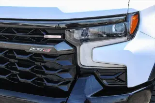 Chevrolet Silverado 1500 2023 4x4 ZR2 4p Cabillano Equipo 5.8 ft. CB