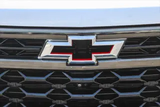 Chevrolet Silverado 1500 2023 4x4 ZR2 4p Cabillano Equipo 5.8 ft. CB