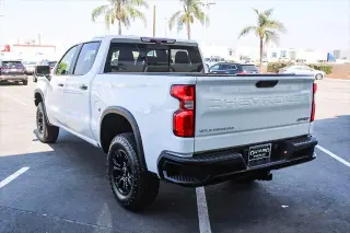 Chevrolet Silverado 1500 2023 4x4 ZR2 4p Cabillano Equipo 5.8 ft. CB